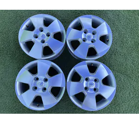 4x100 14" Toyota gyári alufelni 4,5Jx14h2 ET39 alapértelmezett kép