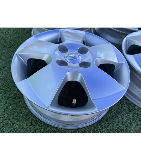 4x100 14" Toyota gyári alufelni 4,5Jx14h2 ET39 6