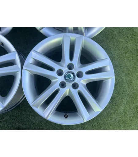 5x100 16" Skoda gyári alufelni 6,5Jx16h2 ET43 - Mobil Gumis 4