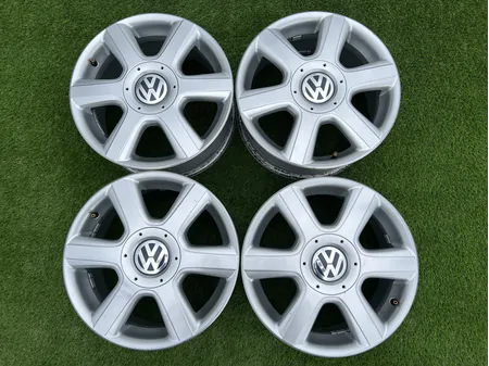 5x112 16" Volkswagen gyári alufelni 7Jx16h2 ET50 1