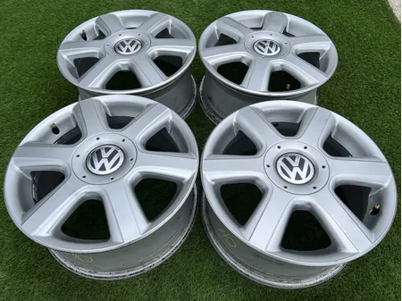 5x112 16" Volkswagen gyári alufelni 7Jx16h2 ET50 6