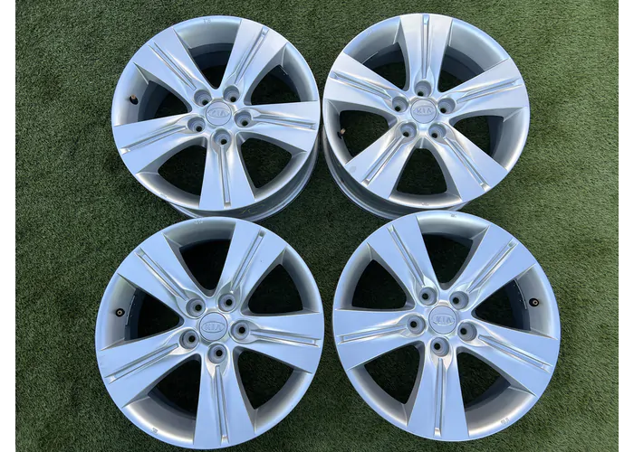 5x114.3 17" Kia gyári alufelni 6,5Jx17h2 ET35 alapértelmezett kép