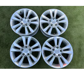 5x114.3 16" Hyundai gyári alufelni 6Jx16h2 ET50 alapértelmezett kép