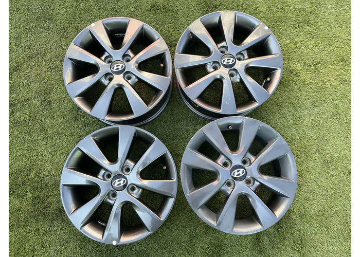 4x100 15" Hyundai gyári alufelni 6Jx15h2 ET50 alapértelmezett kép