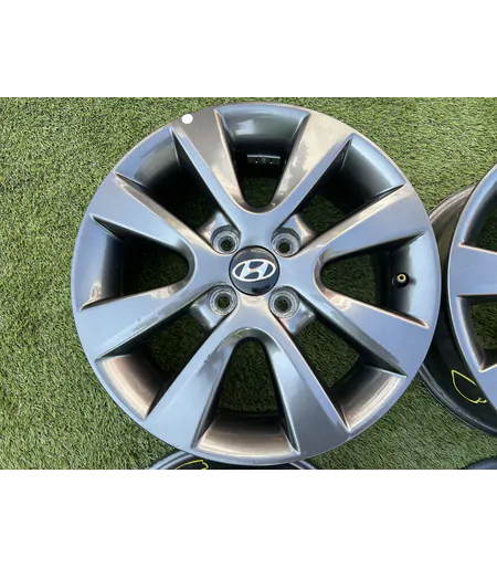 4x100 15" Hyundai gyári alufelni 6Jx15h2 ET50 5