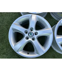 5x100 15" Skoda gyári alufelni 6Jx15h2 ET43 2