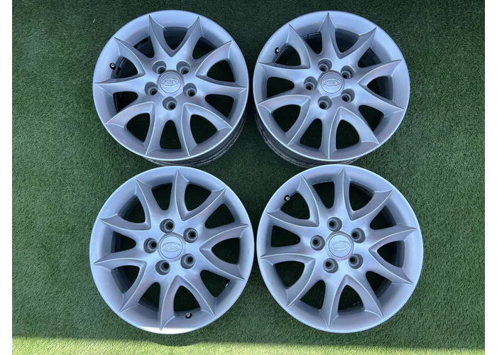 5x114.3 16" Kia gyári alufelni 6Jx16h2 ET51 alapértelmezett kép