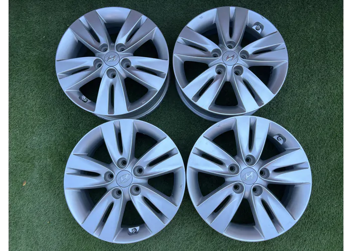 5x114.3 16" Hyundai gyári alufelni + TPMS szenzor 6Jx16h2 ET51 alapértelmezett kép