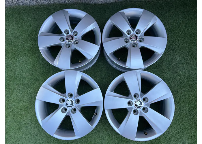 5x100 15" Skoda gyári alufelni 6Jx15h2 ET38 alapértelmezett kép