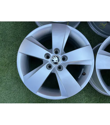 5x100 15" Skoda gyári alufelni 6Jx15h2 ET38 2