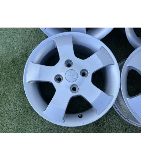 4x114.3 15" Mitsubishi gyári alufelni 6Jx15h2 ET46 - Mobil Gumis 3