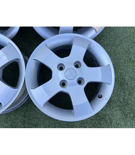 4x114.3 15" Mitsubishi gyári alufelni 6Jx15h2 ET46 - Mobil Gumis 4