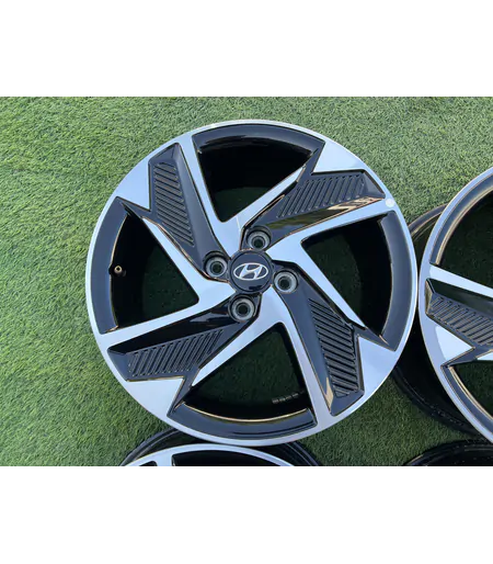 4x100 16" Hyundai gyári alufelni 6,5Jx16h2 ET48 4