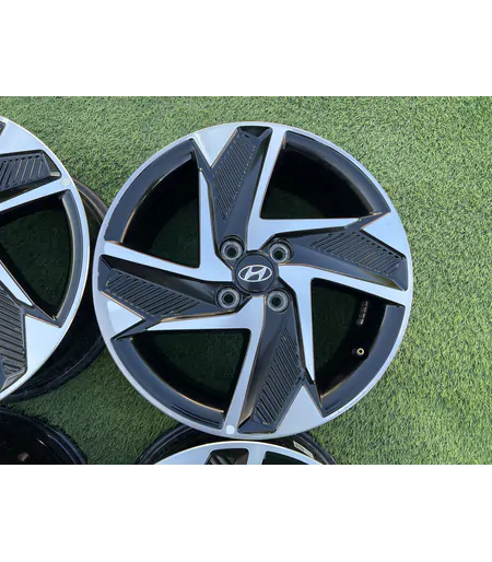 4x100 16" Hyundai gyári alufelni 6,5Jx16h2 ET48 5