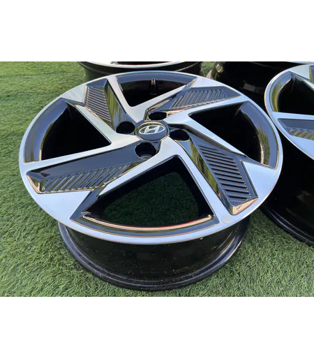 4x100 16" Hyundai gyári alufelni 6,5Jx16h2 ET48 6