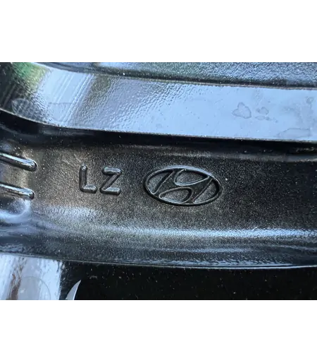 4x100 16" Hyundai gyári alufelni 6,5Jx16h2 ET48 8