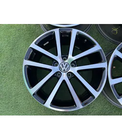 5x112 18" Volkswagen gyári alufelni 7,5Jx18h2 ET51 2