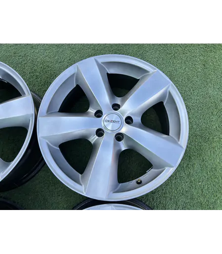 5x114.3 18" Dezent alufelni 8Jx18h2 ET40 4