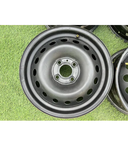 4x100 15" Renault gyári lemezfelni 6Jx15h2 ET50 2