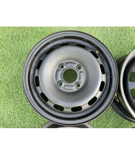 4x108 14" Ford gyári lemezfelni 5,5Jx14h2 ET47,5 4