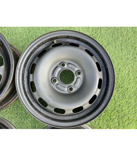 4x108 14" Ford gyári lemezfelni 5,5Jx14h2 ET47,5 5