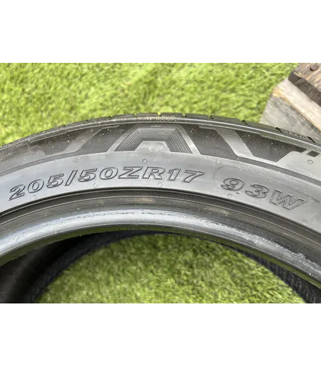 205/50 R17 Nexen NFera Primus nyári gumi 5,5mm 6