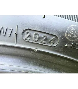 225/60 R18 Kumho WinterCraft WP52 téli gumi 7mm 7