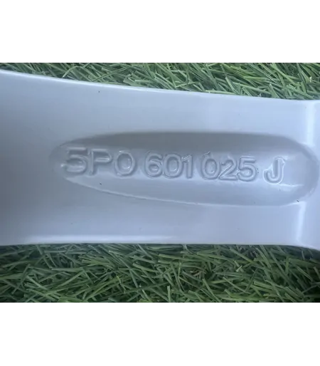5x112 16" Seat gyári alufelni 6,5Jx16h2 ET50 9