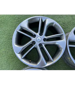 5x114.3 18" Renault gyári alufelni 7Jx18h2 ET40 5