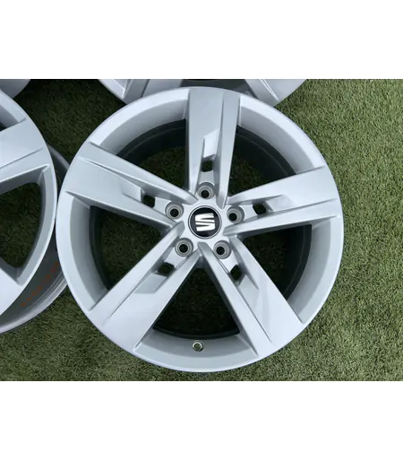 5x112 17" Seat gyári alufelni 7Jx17h2 ET49 - Mobil Gumis 4