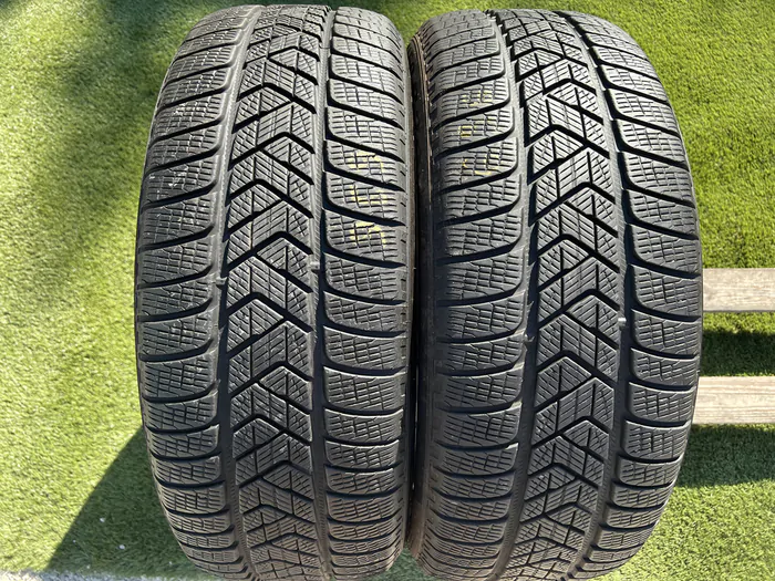 235/50 R20 Pirelli Scorpion téli gumi 6mm alapértelmezett kép