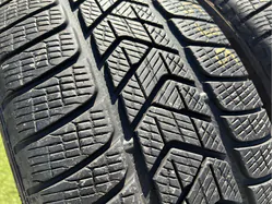 235/50 R20 Pirelli Scorpion téli gumi 6mm 2