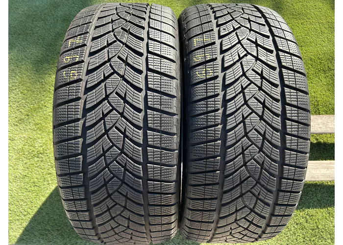 255/40 R21 Goodyear UltraGrip Performance+ téli gumi 6,5mm - Mobil Gumis