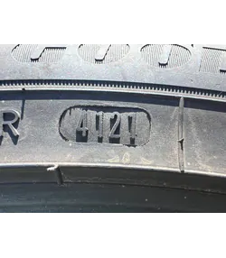 255/45 R20 Goodyear UltraGrip Performance + téli gumi 4,5mm 6