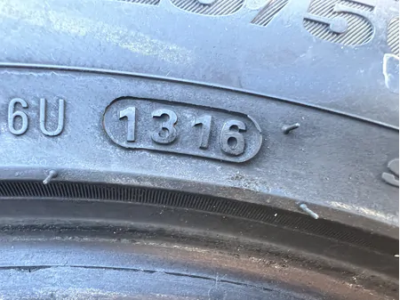 225/50 R16 Kumho Ecsta Ps31 nyári gumi 1316mm 6