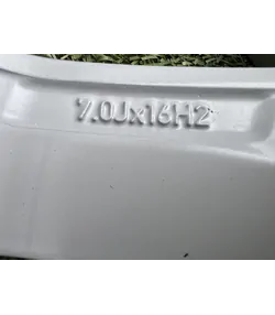 5x112 16" Seat gyári alufelni 7Jx16h2 ET45 - Mobil Gumis 8