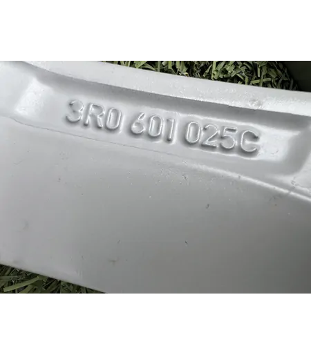 5x112 16" Seat gyári alufelni 7Jx16h2 ET45 - Mobil Gumis 9