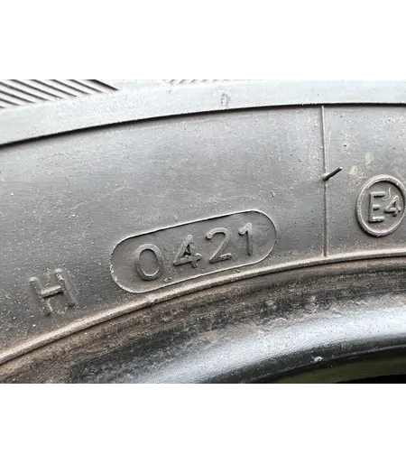 235/75 R16 Hankook Dyna Pro négyévszakos gumi 5-6,5mm 6