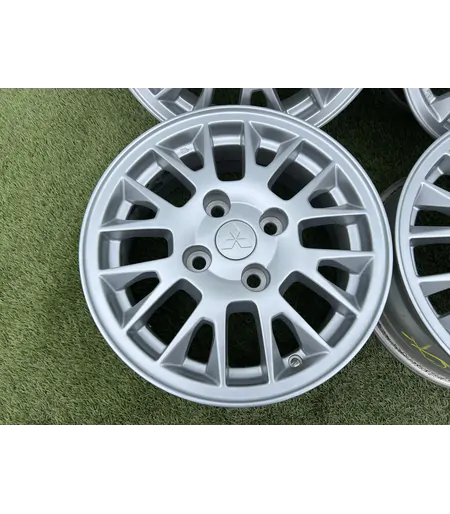 4x114.3 15" Mitsubishi gyári alufelni 6Jx15h2 ET46 - Mobil Gumis 3