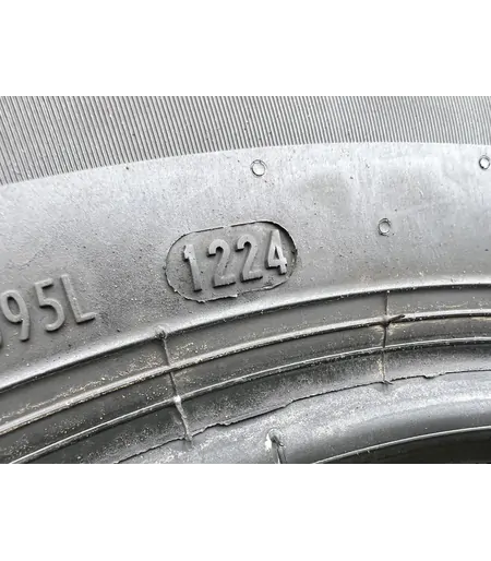 175/65 R15 Pirelli All Seasons Cinturato négyévszakos gumi 5-6mm 5