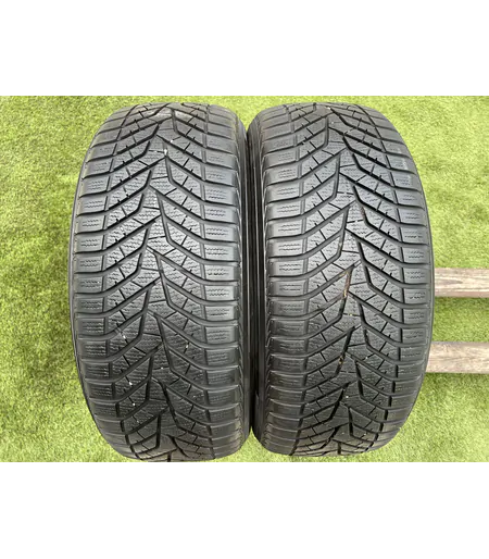 225/55 R17 Yokohama BlueEart Winter V905 téli gumi 6,5mm 1