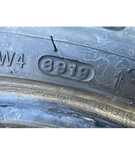 195/60 R15 Kumho WinterCraft WP51 téli gumi 7mm - Mobil Gumis 5