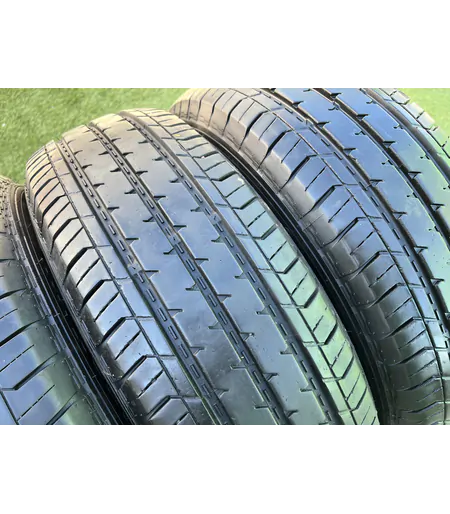 205/65 R16C Triangle Connex Van TV701 nyári gumi 6,5-7mm 3