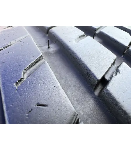 205/55 R17 Nexen NFera Su1 nyári gumi 6mm 4