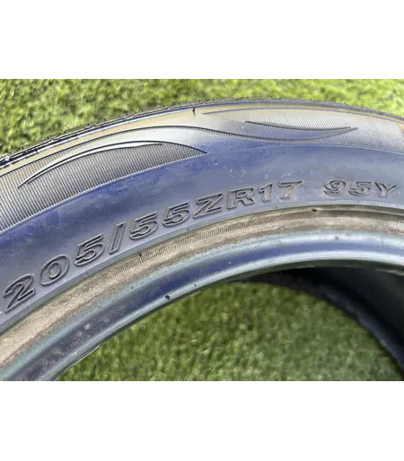 205/55 R17 Nexen NFera Su1 nyári gumi 6mm 5