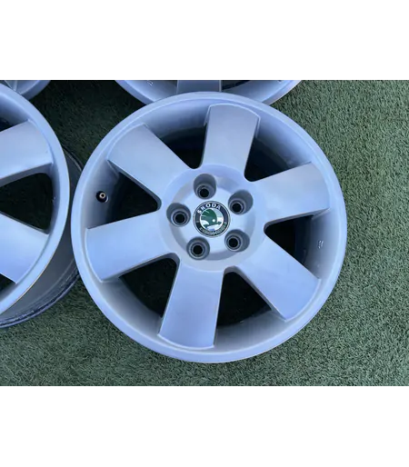5x100 15" Skoda gyári alufelni 6Jx15h2 ET43 - Mobil Gumis 4