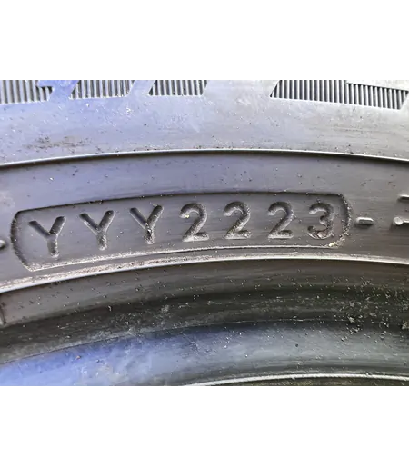 215/55 R16 Yokohama BluEarth ES32 nyári gumi 6mm 6