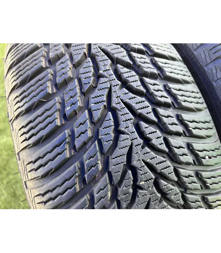 205/55 R16 Nokian WR Snowproof téli gumi 7,5mm 2