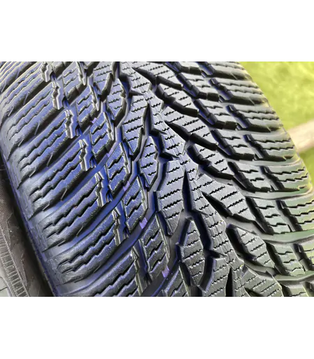 205/55 R16 Nokian WR Snowproof téli gumi 7,5mm 3