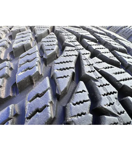 205/55 R16 Nokian WR Snowproof téli gumi 7,5mm 4